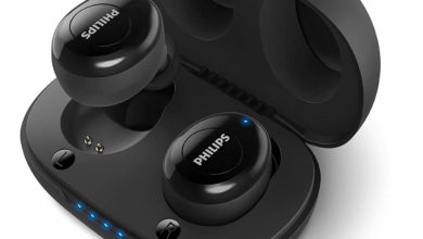 Photo of Philips wireless earbuds with Soft-Rubberised Wing Tips and lightweight design